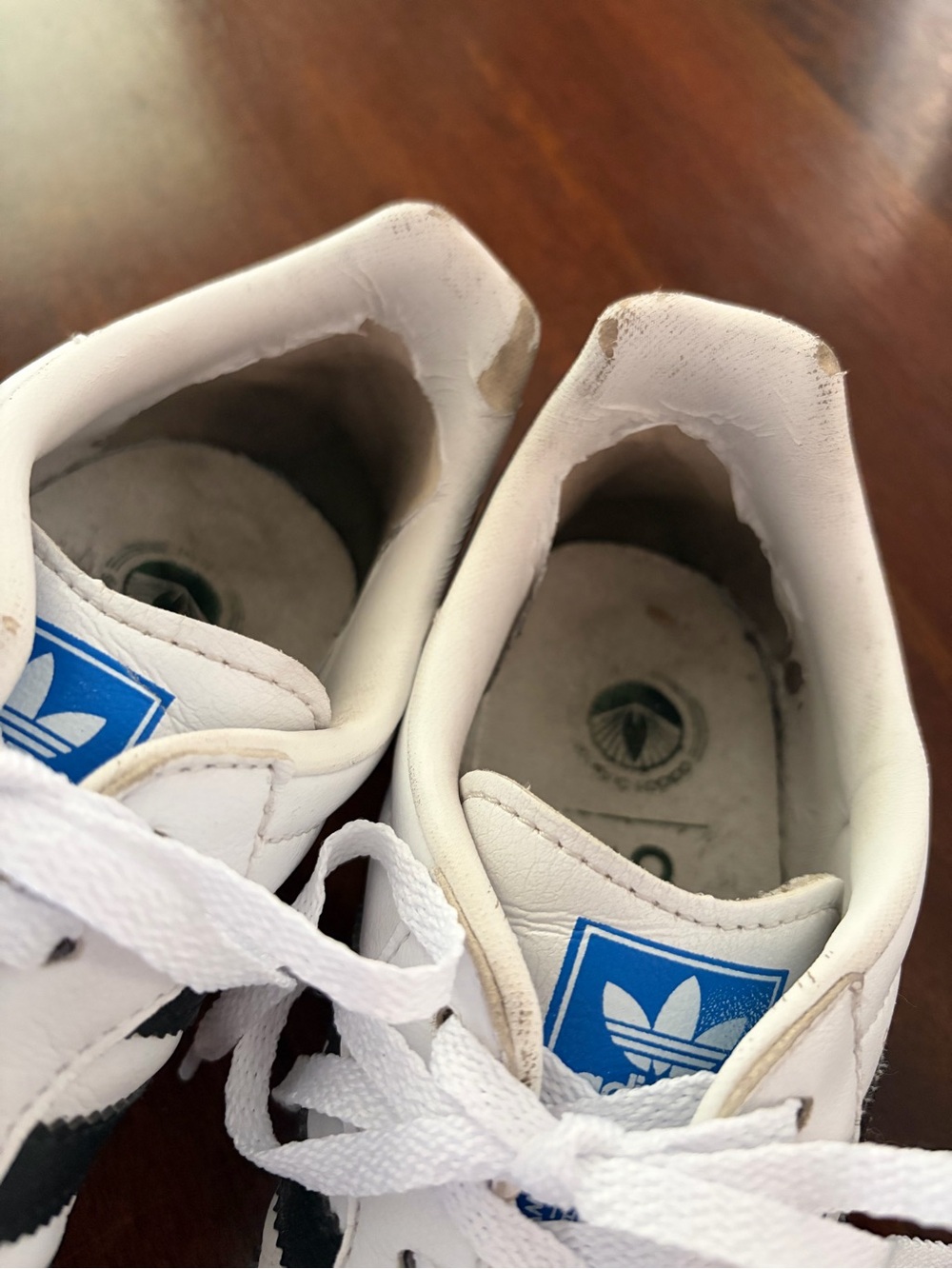 Adidas Samba Unisex White & Black Leather Sneakers - Picture 4 of 5